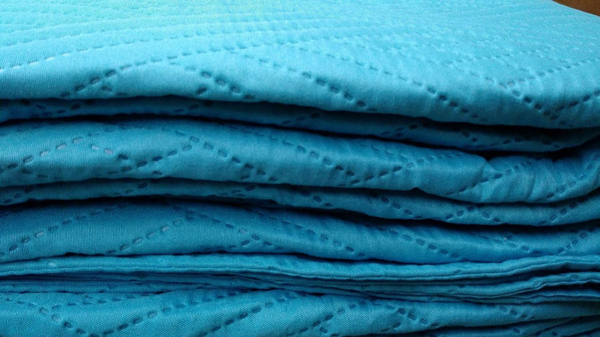 Turquoise Lagoon Light Blue Cal King 3-Pieces Quilt Set E319755