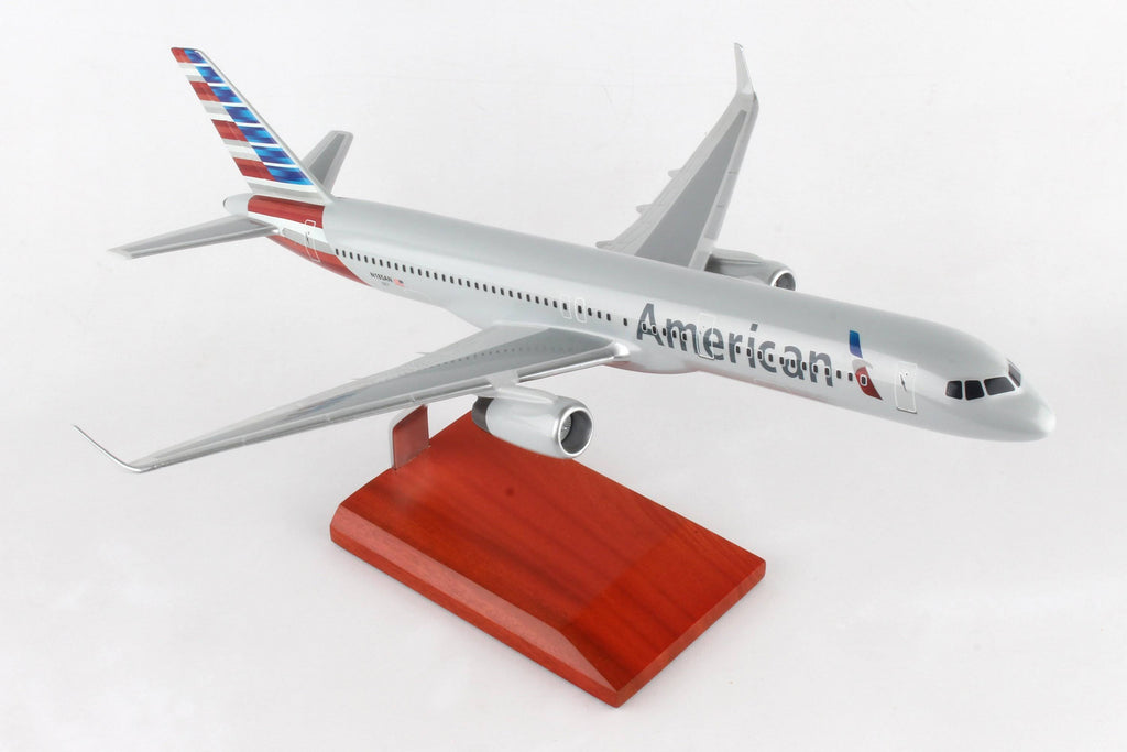 1/100 American 757-200 New Livery C17723
