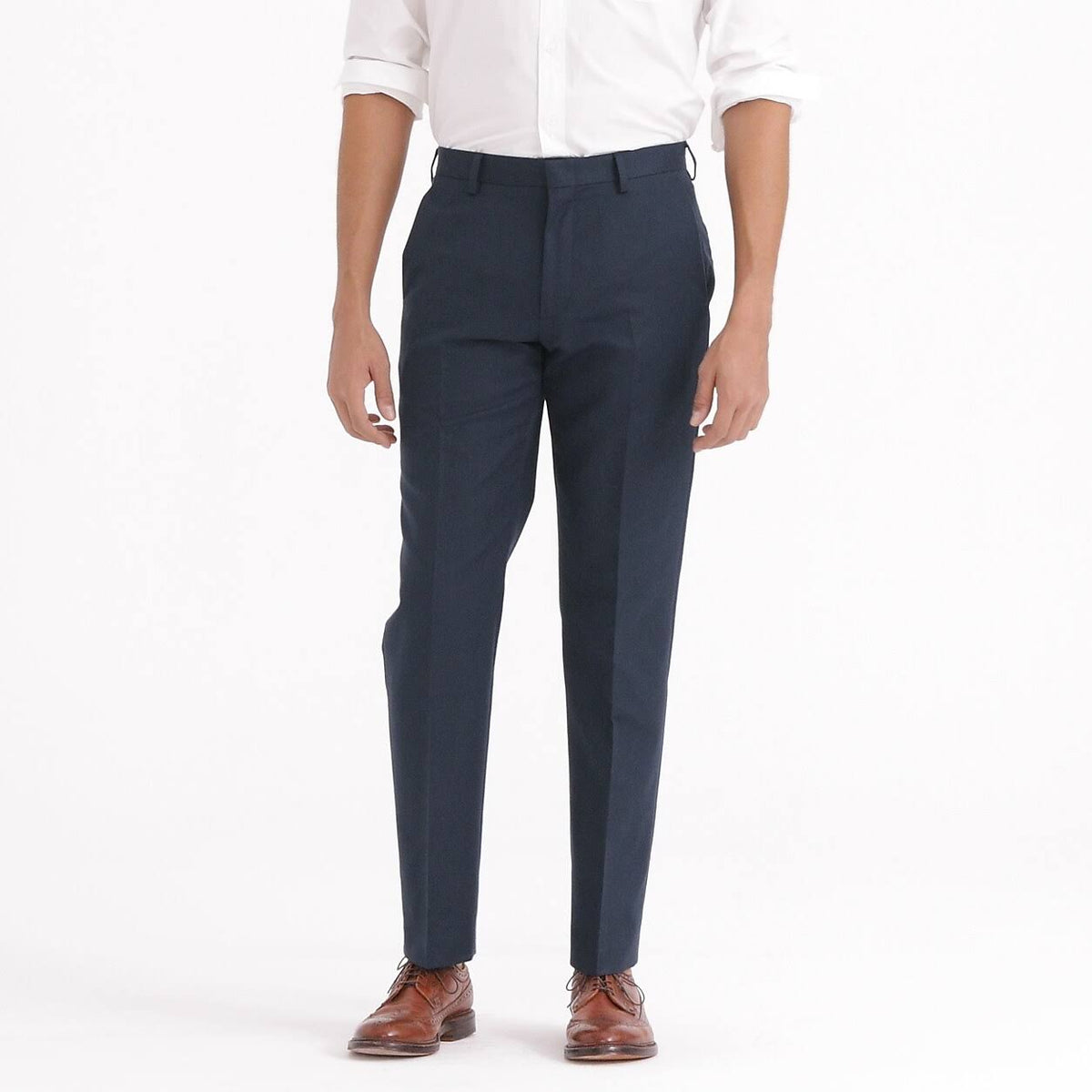 Slim-Fit Unstructured Suit Pant in Wool-Cotton Twill M3658