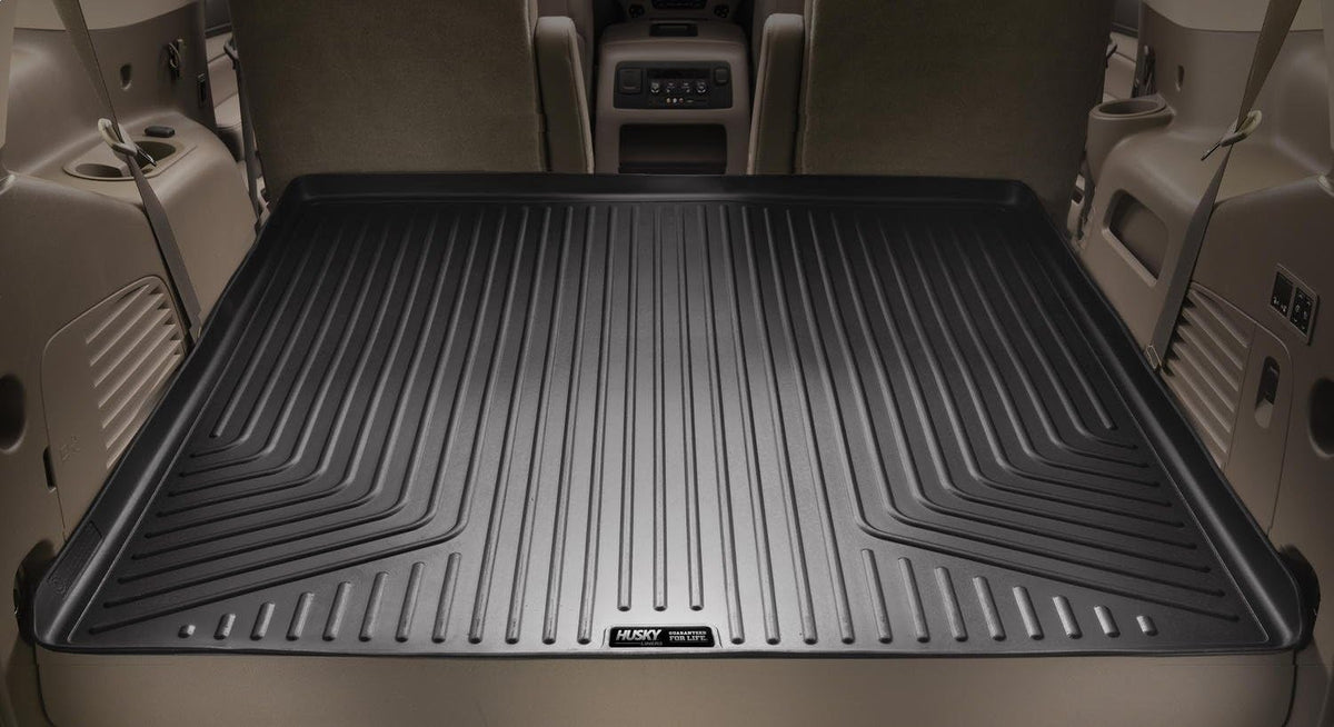 Black Cargo Liner W517