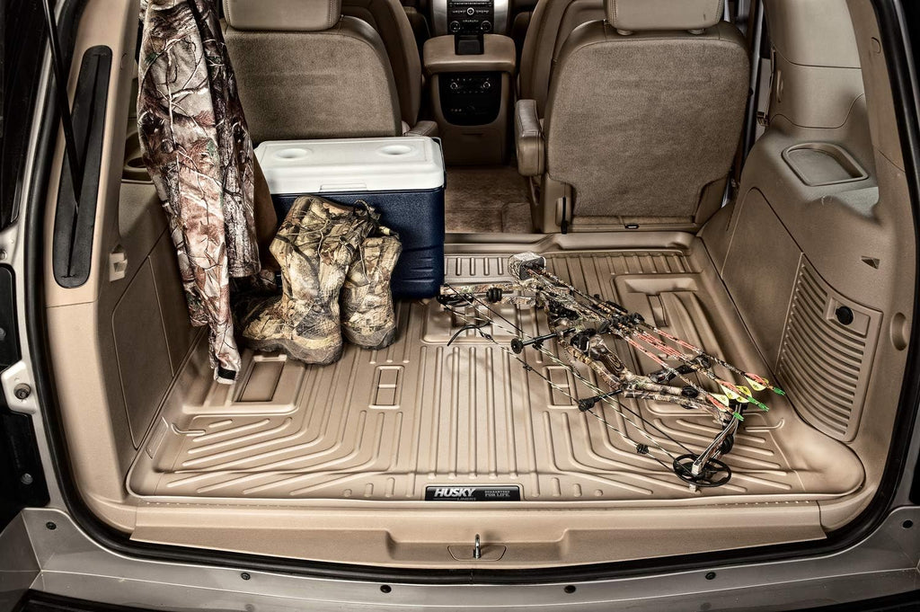 Black Cargo Liner W517
