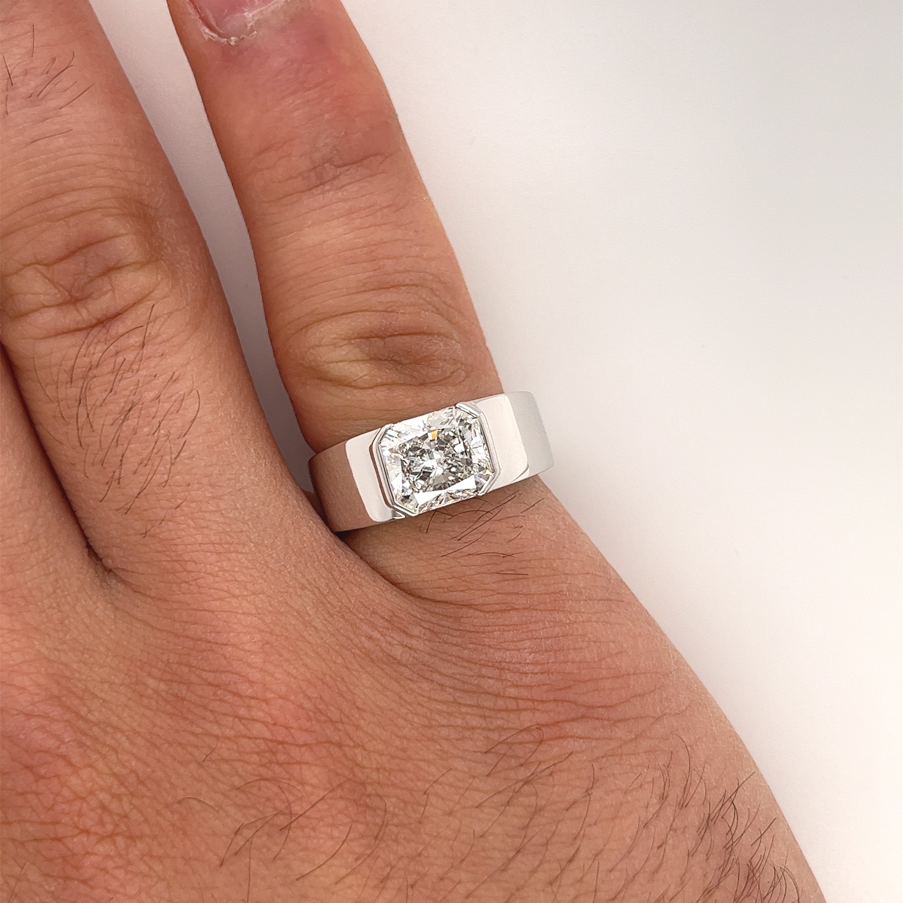 Radiant Cut Lab Grown Diamond Ring in 14K White Gold G1412
