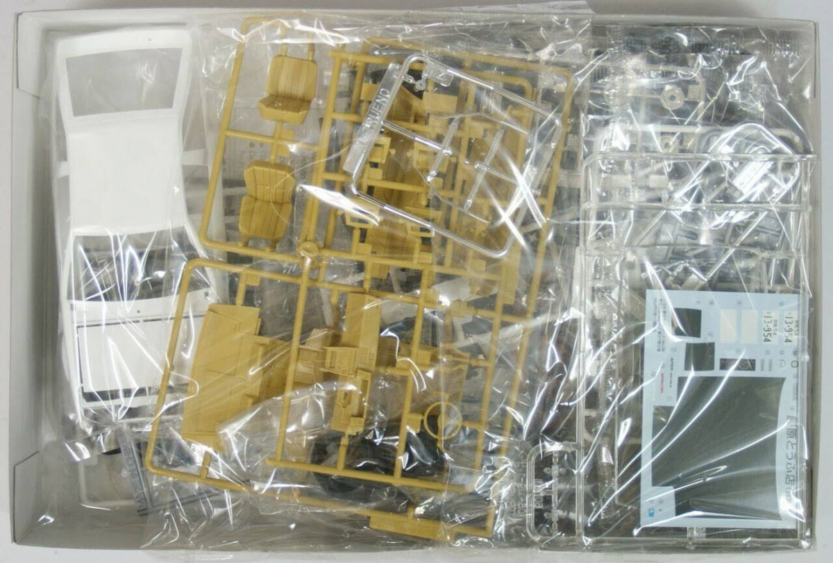 1/24 Scale Initial D 86 Trueno Kit J367927