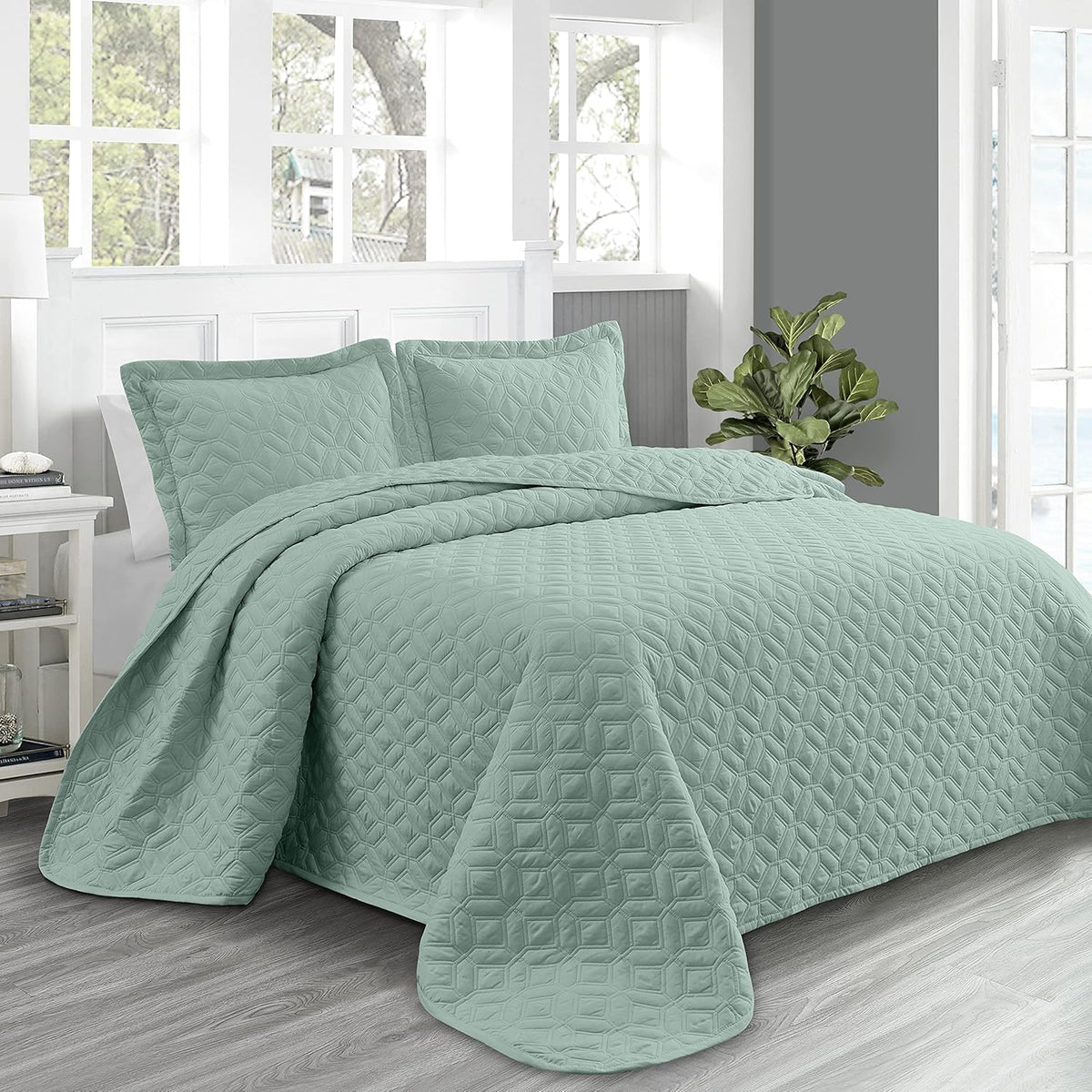 Oversized 3 Piece Reversible Bedspread Coverlet Set, King / Cal King, Taupe M385